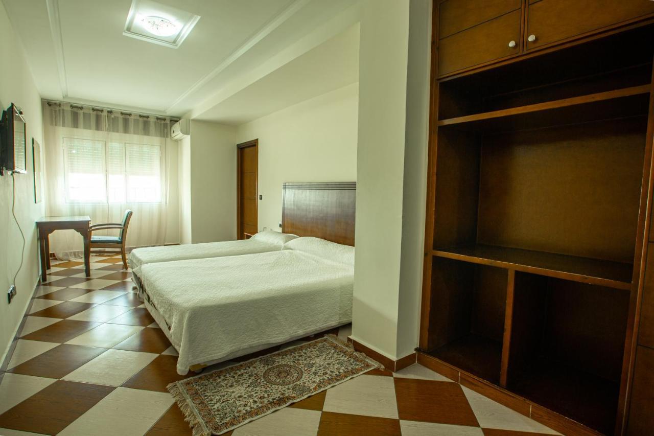 Motel Gzenaya Tangier Bagian luar foto