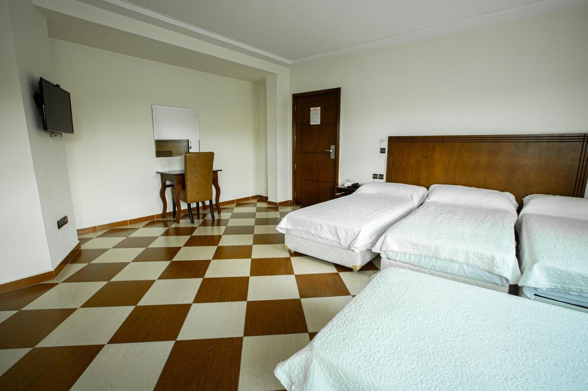 Motel Gzenaya Hajreien Bagian luar foto